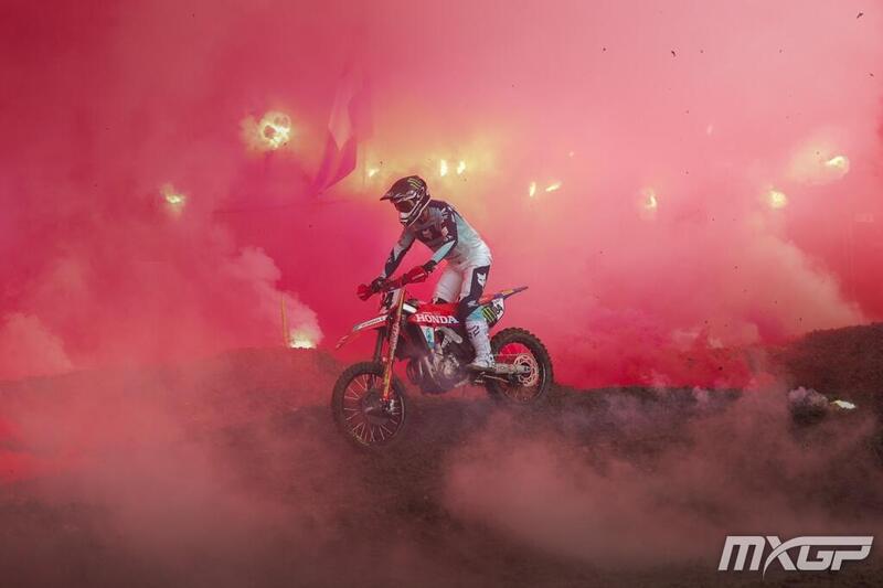 DopoGP MX &amp; SX: Frauenfeld... chi &egrave; senza peccato scagli la prima pietra. AMA SX Tomac infortunato? - DIRETTA ORE 20:30