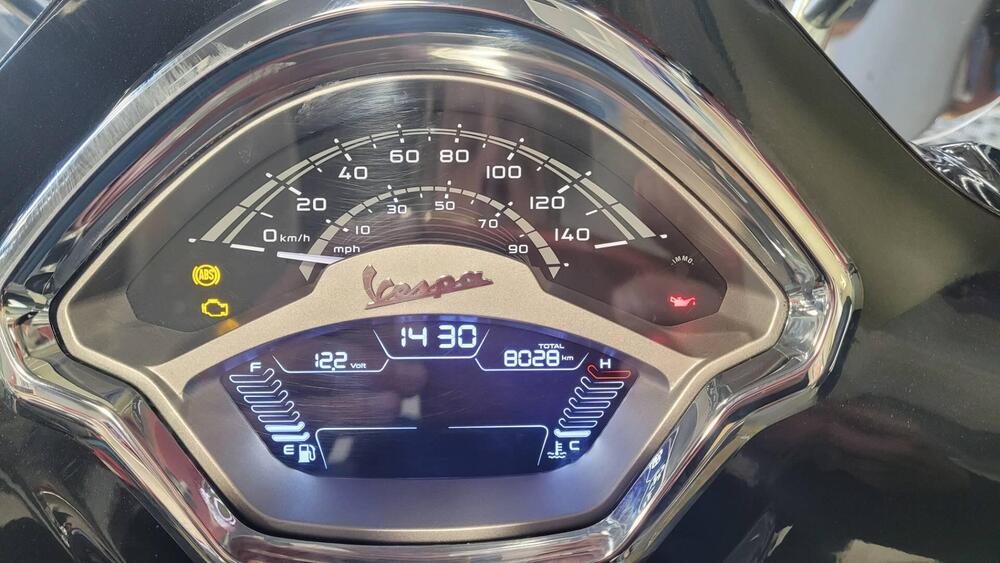 Vespa GTS 300 (2023 - 24) (5)