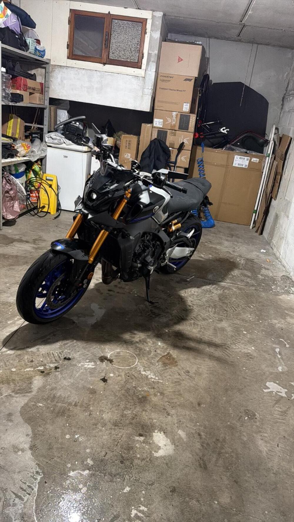 Yamaha MT-09 SP (2021 - 23) (2)