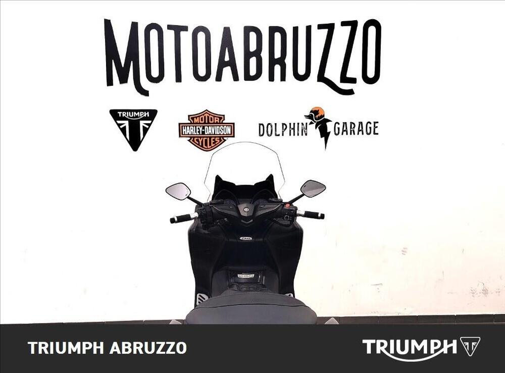 Yamaha T-Max 560 Tech Max (2020) (12)