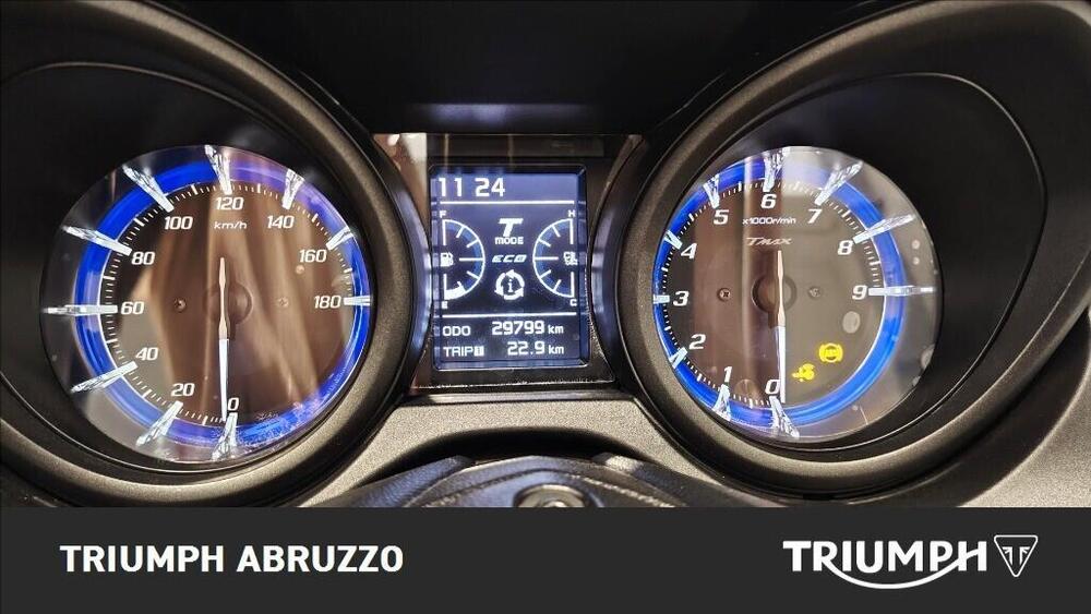 Yamaha T-Max 560 Tech Max (2020) (14)