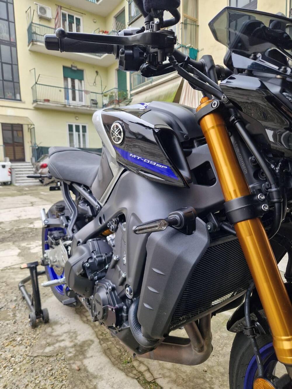 Yamaha MT-09 SP (2021 - 23) (2)