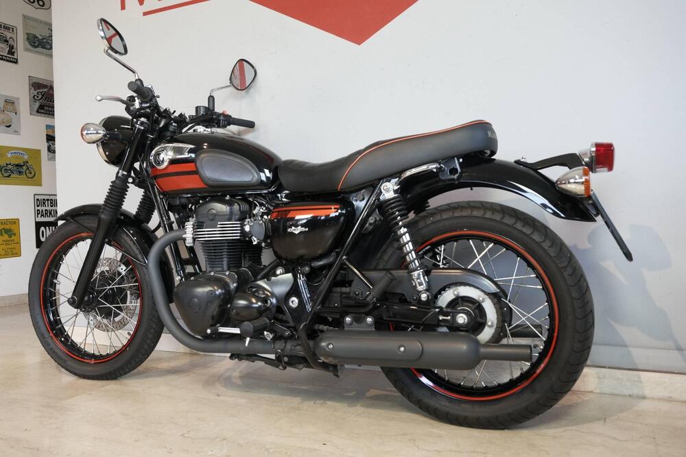 Kawasaki W 800 (2010 - 17) (3)