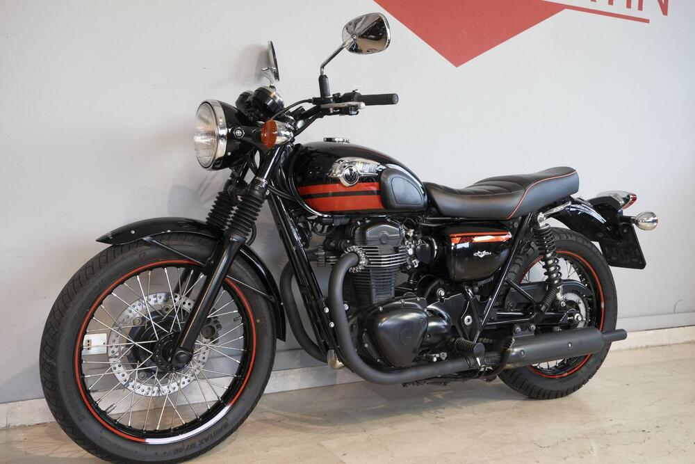 Kawasaki W 800 (2010 - 17) (4)