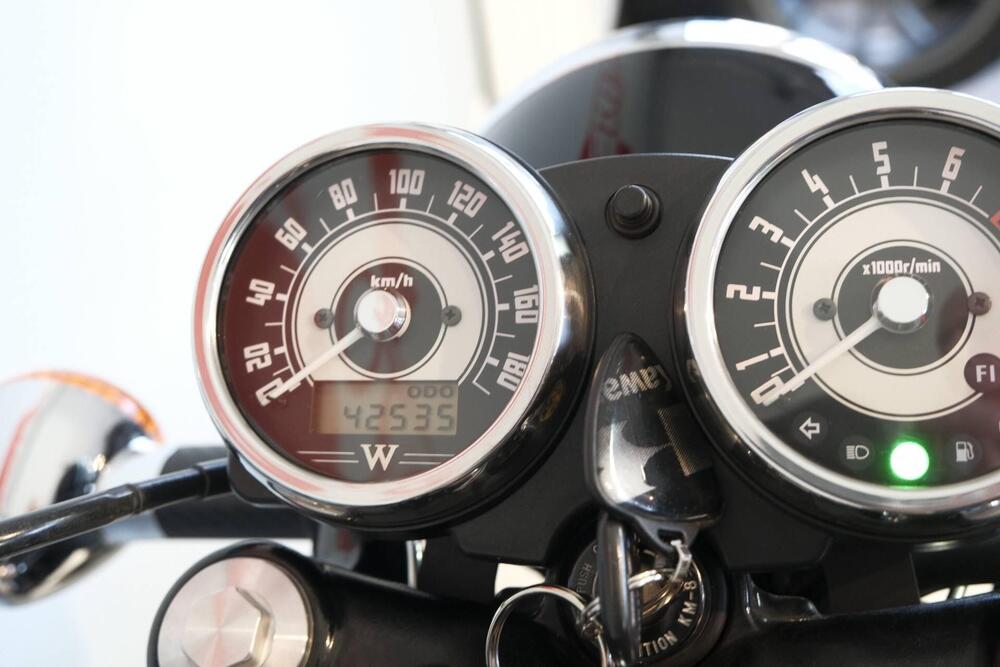 Kawasaki W 800 (2010 - 17) (7)