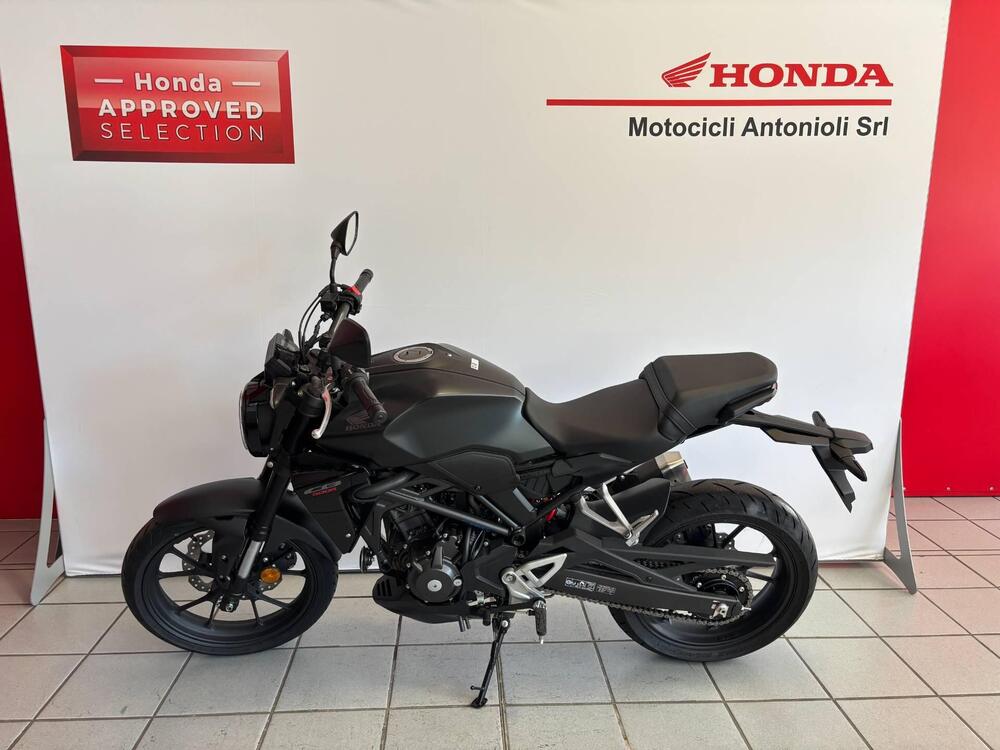 Honda CB 300 R (2022 - 26) (2)