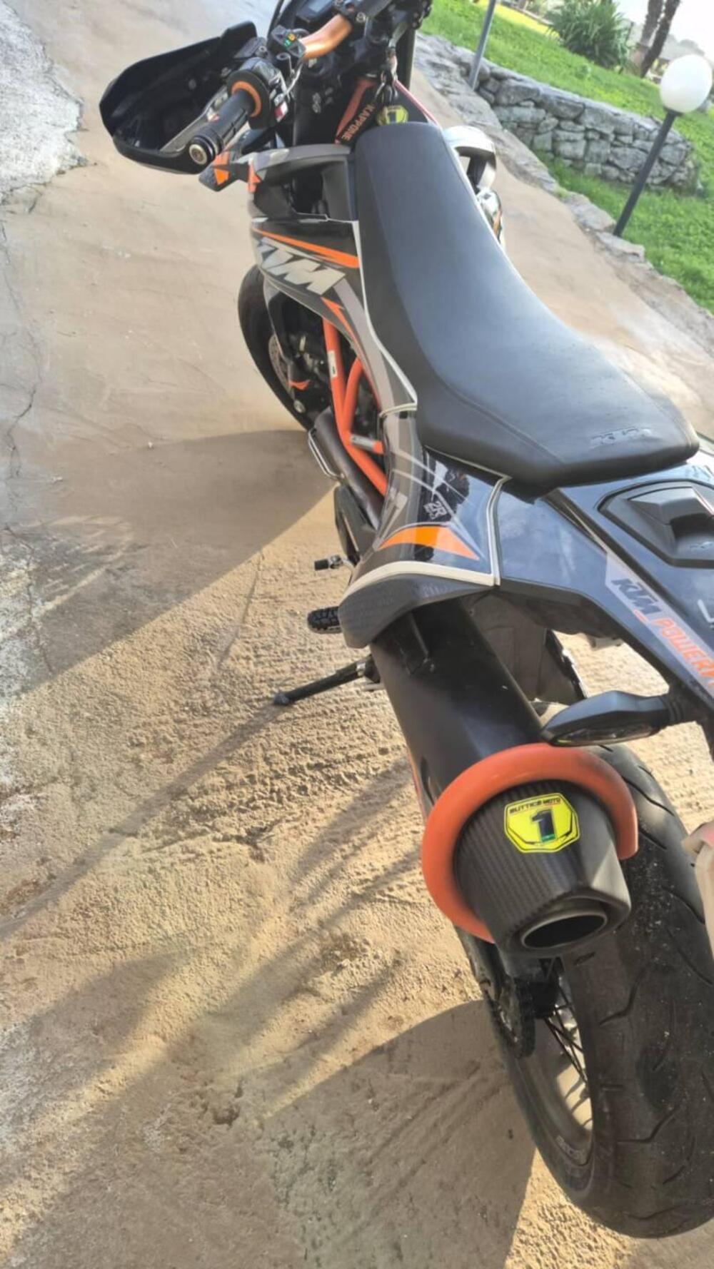 KTM 690 SMC R (2019 - 20) (10)