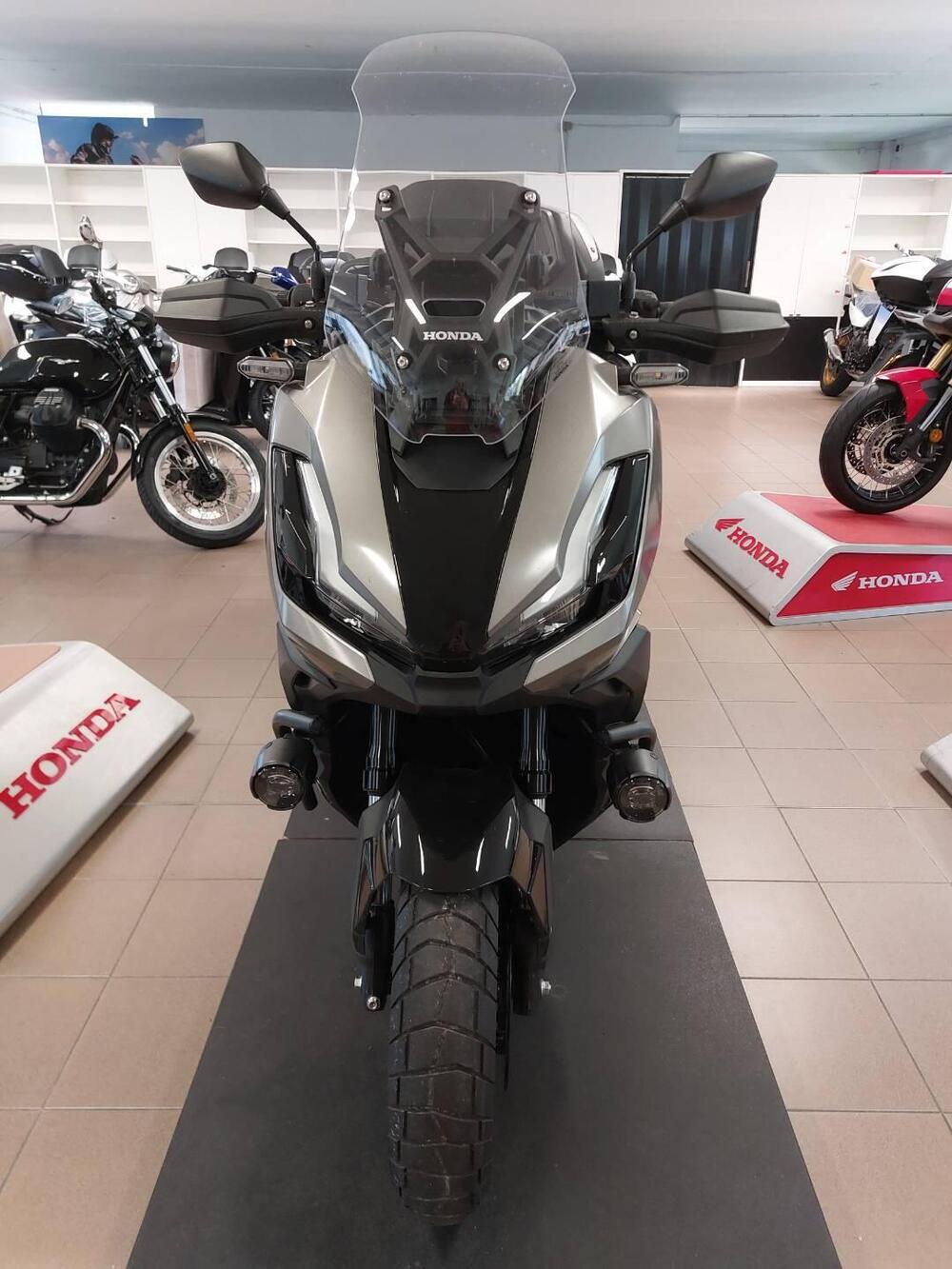 Honda ADV 350 (2025 - 26) (4)