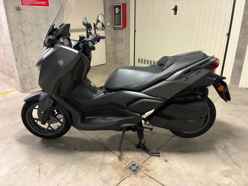 Yamaha X-Max 300 (2025 - 26) (4)