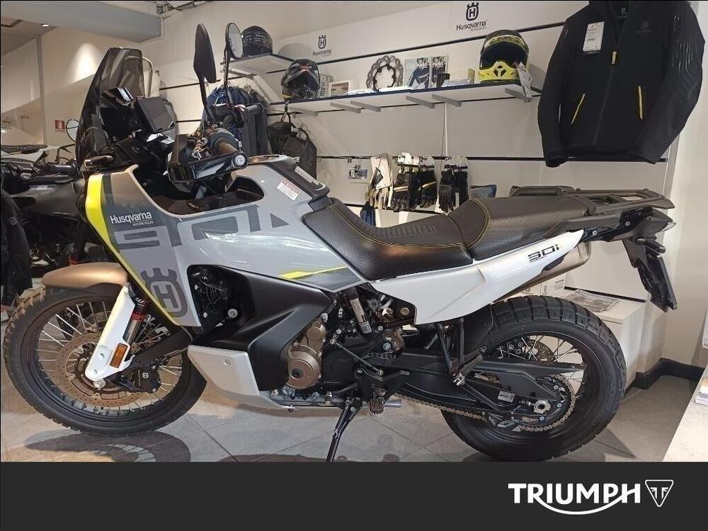 Husqvarna Norden 901 (2022 - 26) (2)