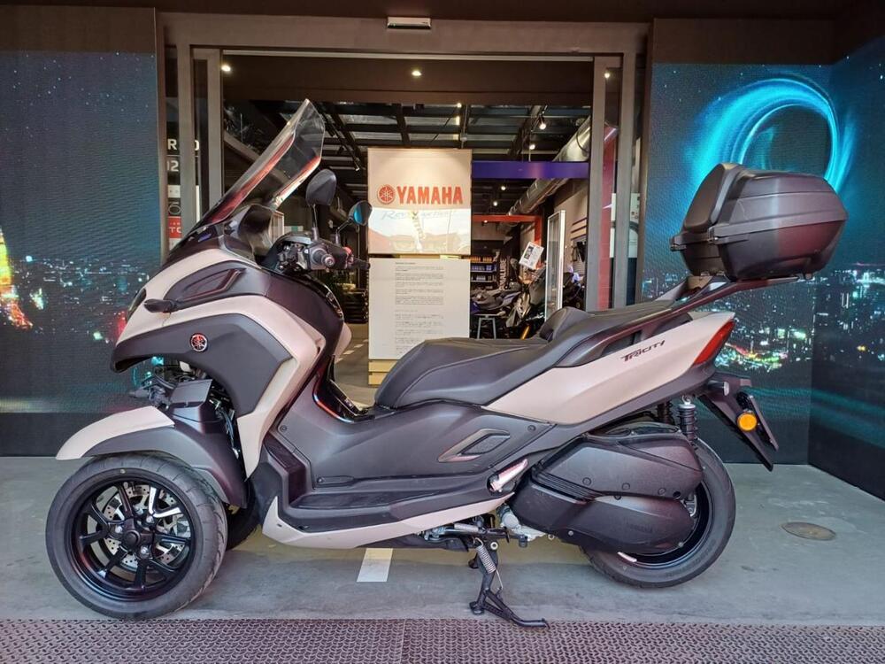 Yamaha Tricity 300 (2021 - 24) (2)