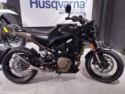 Husqvarna Svartpilen 401 (2024 - 26) usata
