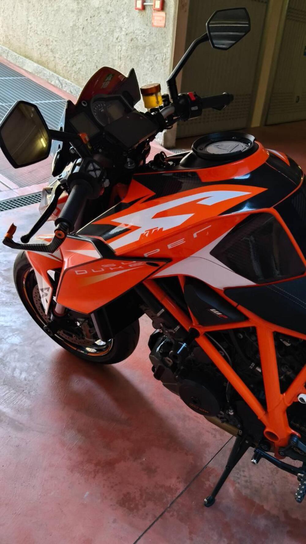 KTM 1290 Super Duke R ABS (2014 - 16) (7)