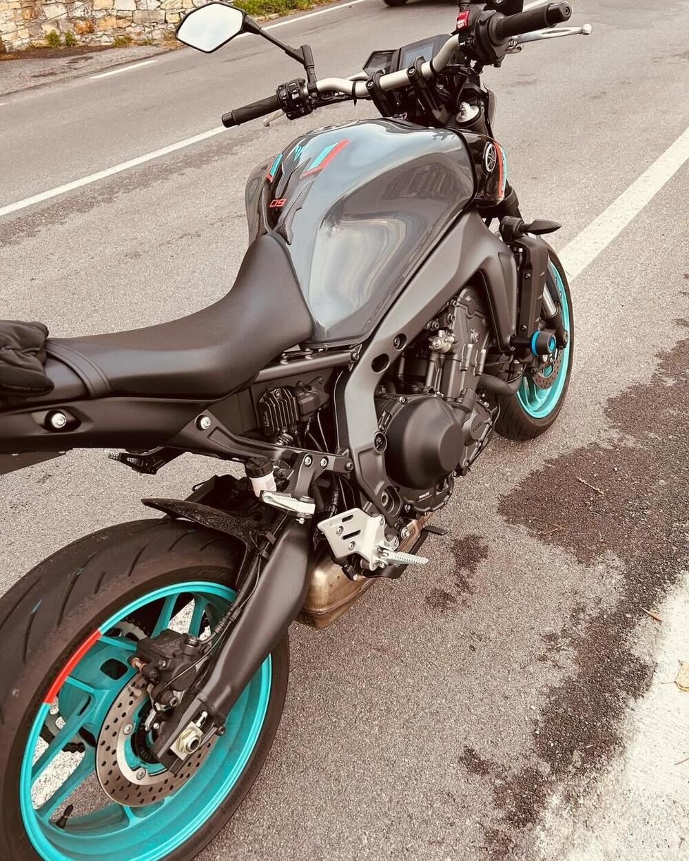 Yamaha MT-09 (2021 - 23) (3)