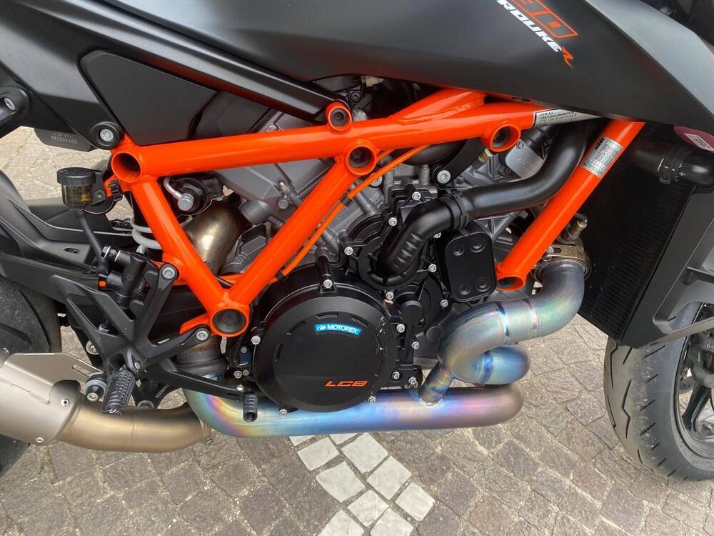 KTM 1390 Super Duke R EVO (2024 - 26) (10)