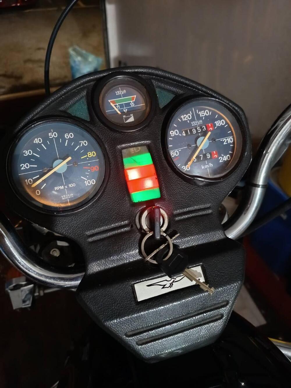 Moto Guzzi California 2 (5)