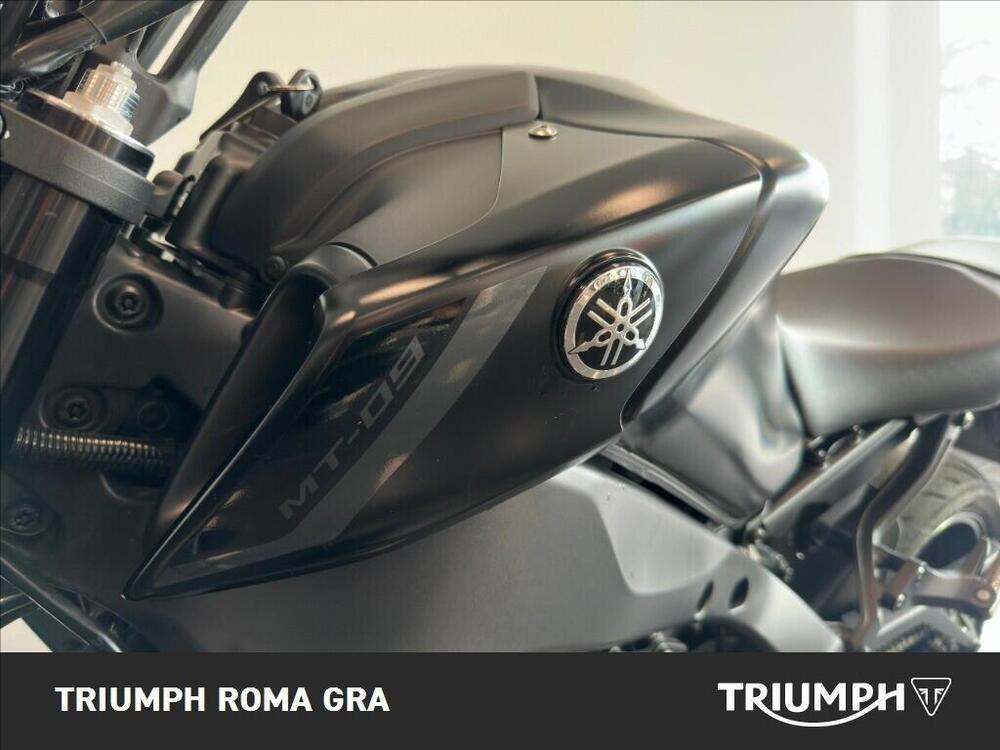 Yamaha MT-09 (2021 - 23) (12)