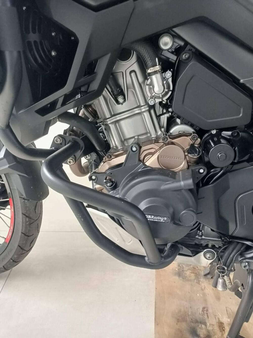 Honda Africa Twin CRF 1100L DCT (2020 - 21) (4)