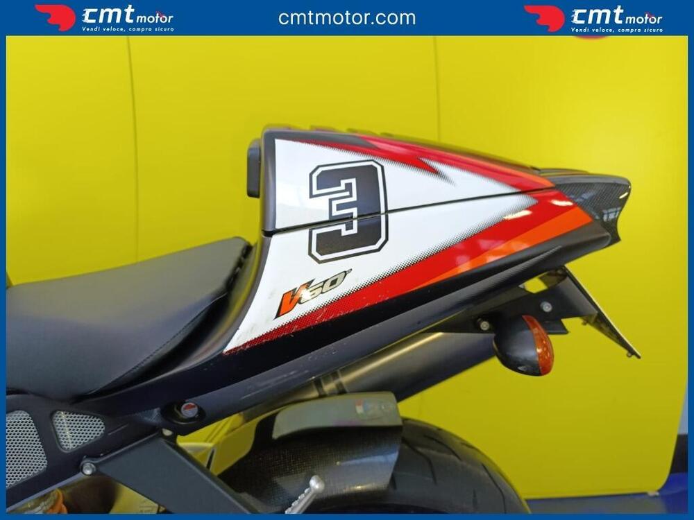 Aprilia RSV 1000 R (2001 - 02) (7)