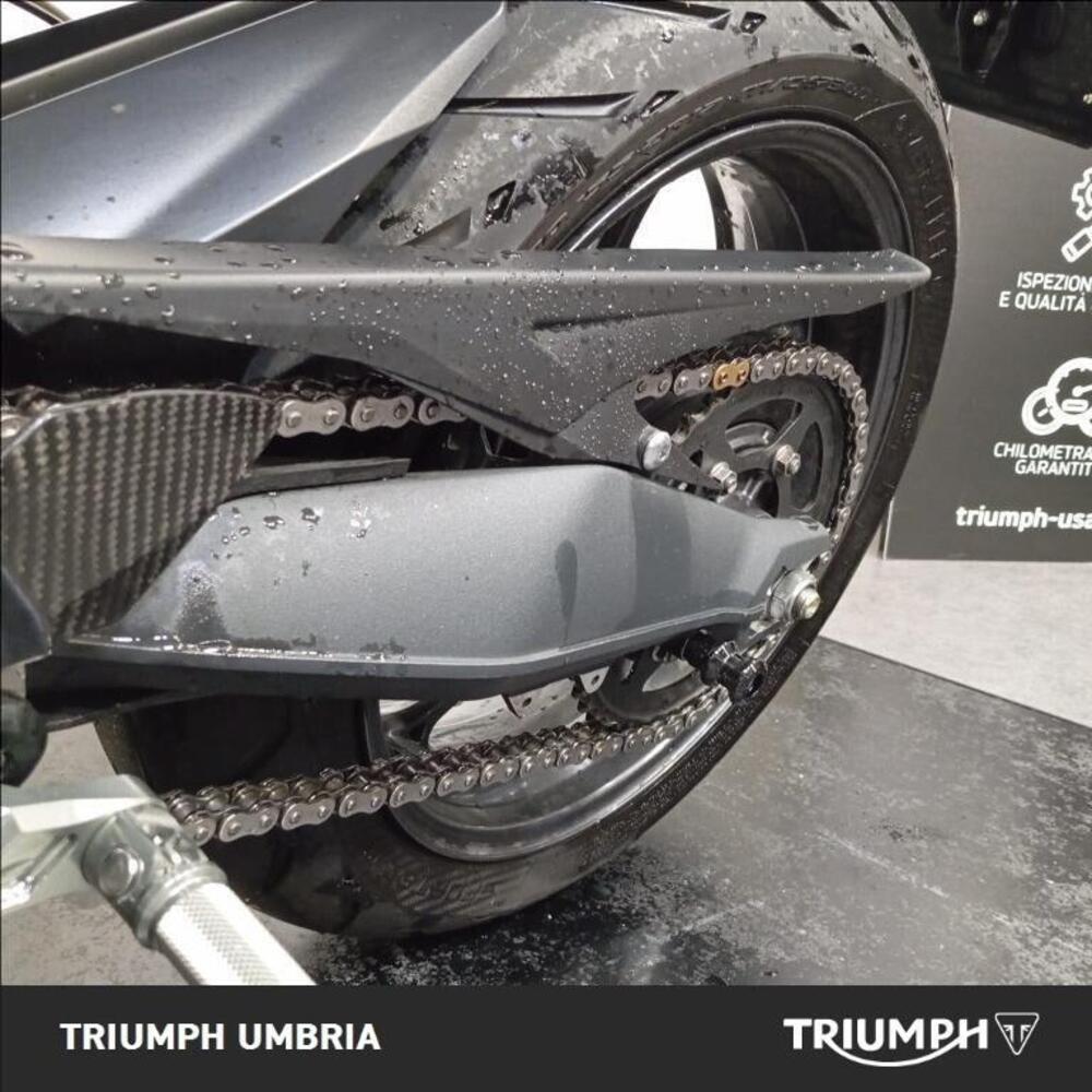 Triumph Street Triple ABS (2013 - 17) (5)