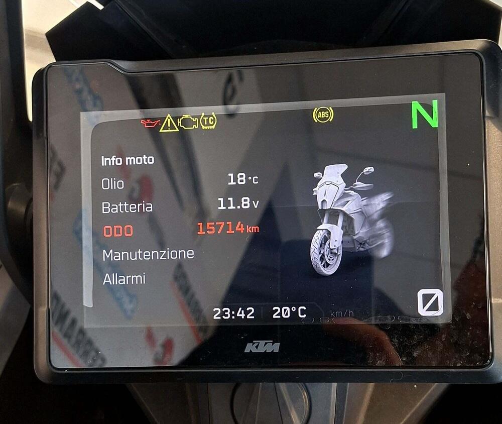 KTM 1290 Super Adventure S (2022 - 25) (4)