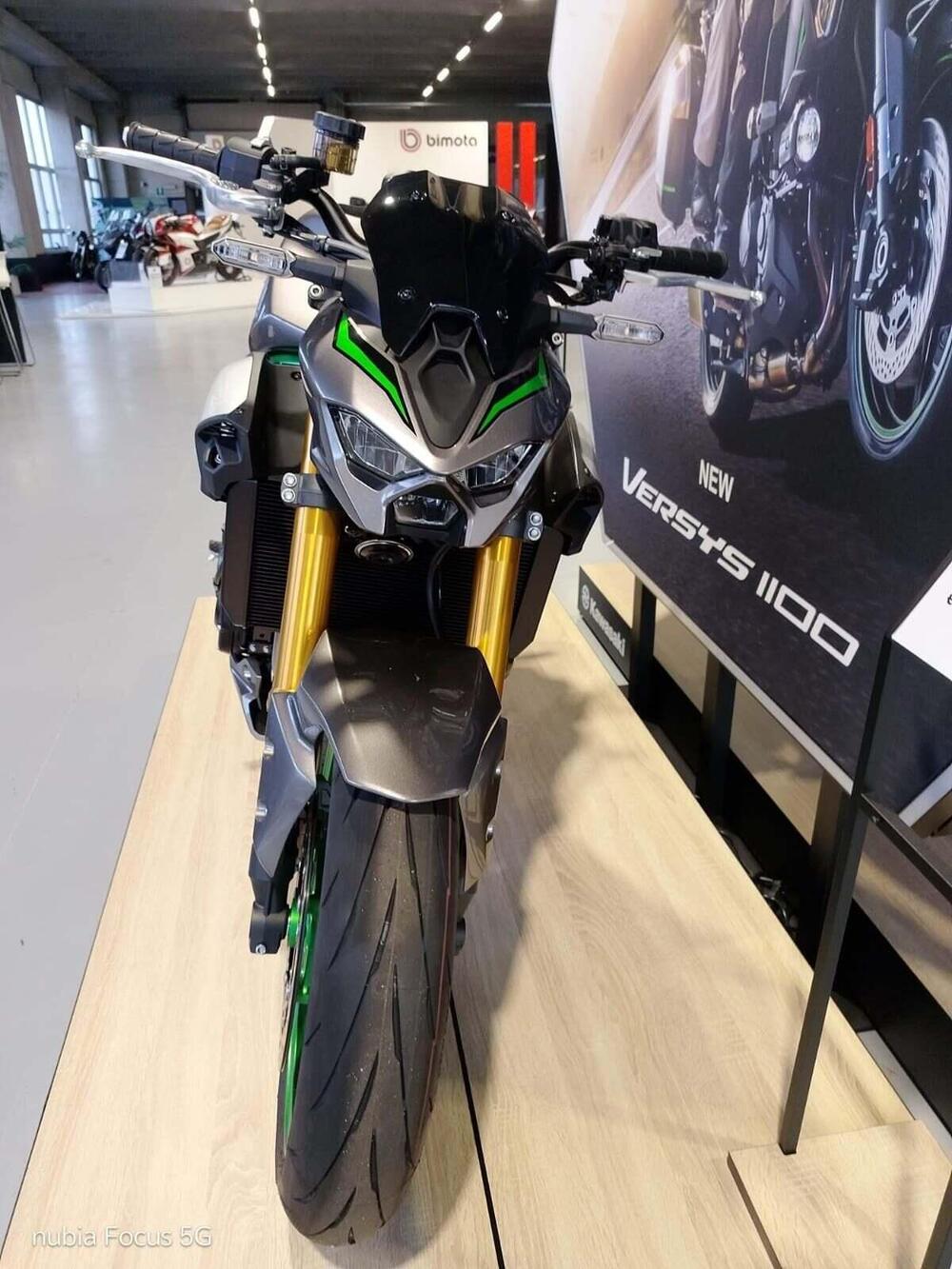 Kawasaki Z 900 SE (2025 - 26) (2)