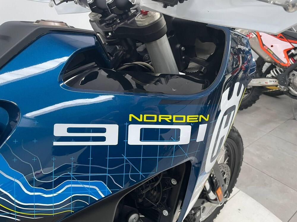 Husqvarna Norden 901 Expedition (2023 - 24) (2)