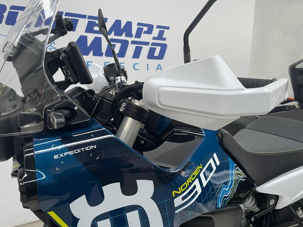 Husqvarna Norden 901 Expedition (2023 - 24) (9)