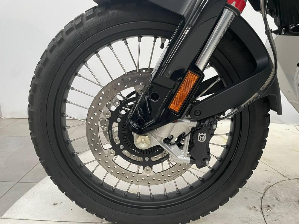 Husqvarna Norden 901 Expedition (2023 - 24) (10)