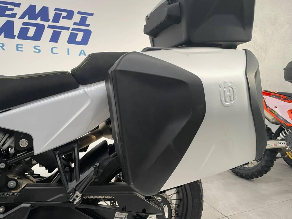 Husqvarna Norden 901 Expedition (2023 - 24) (13)