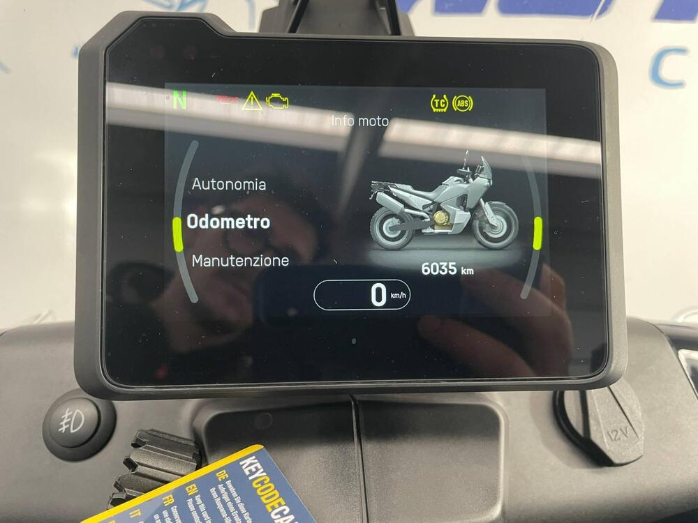 Husqvarna Norden 901 Expedition (2023 - 24) (18)