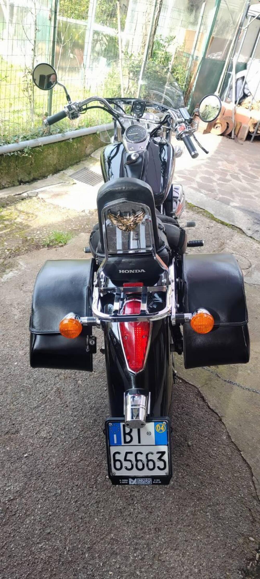 Honda VT 750 C2 Shadow (1998 - 03) (2)