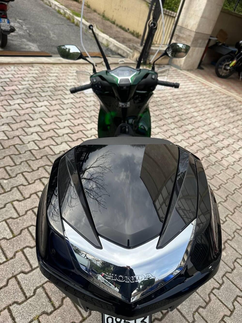 Honda SH 150 Vetro (2026) (5)