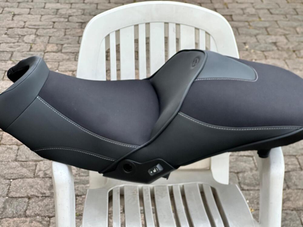 Sella Confort K1600 GTL SR SELLERIE (2)