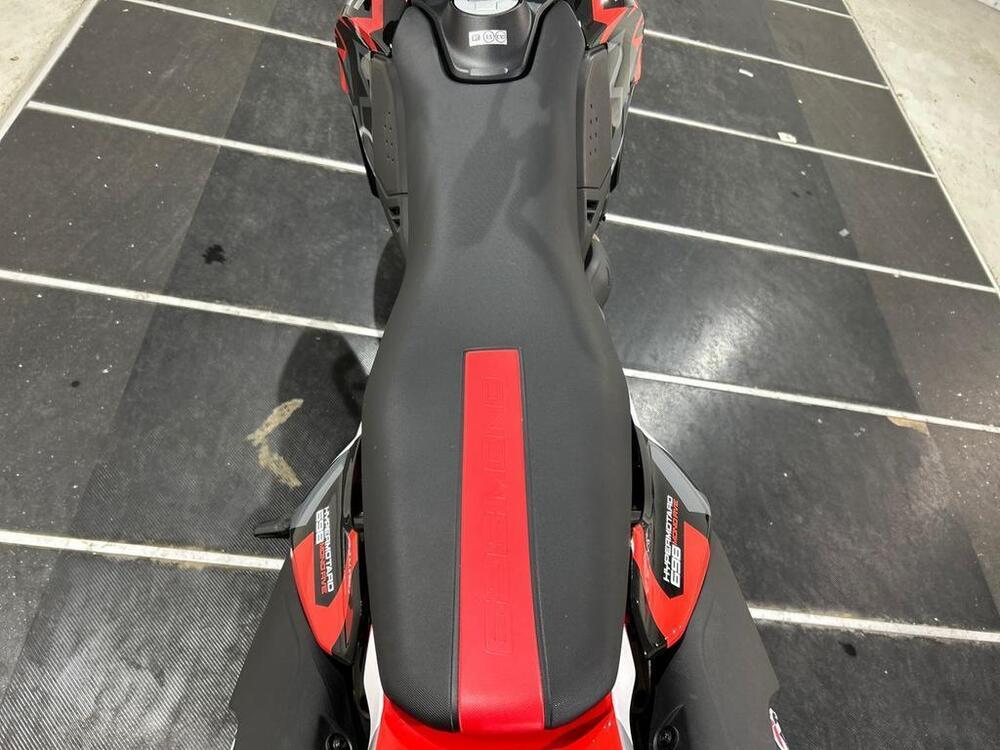 Ducati Hypermotard 698 Mono RVE (2024 - 26) (10)