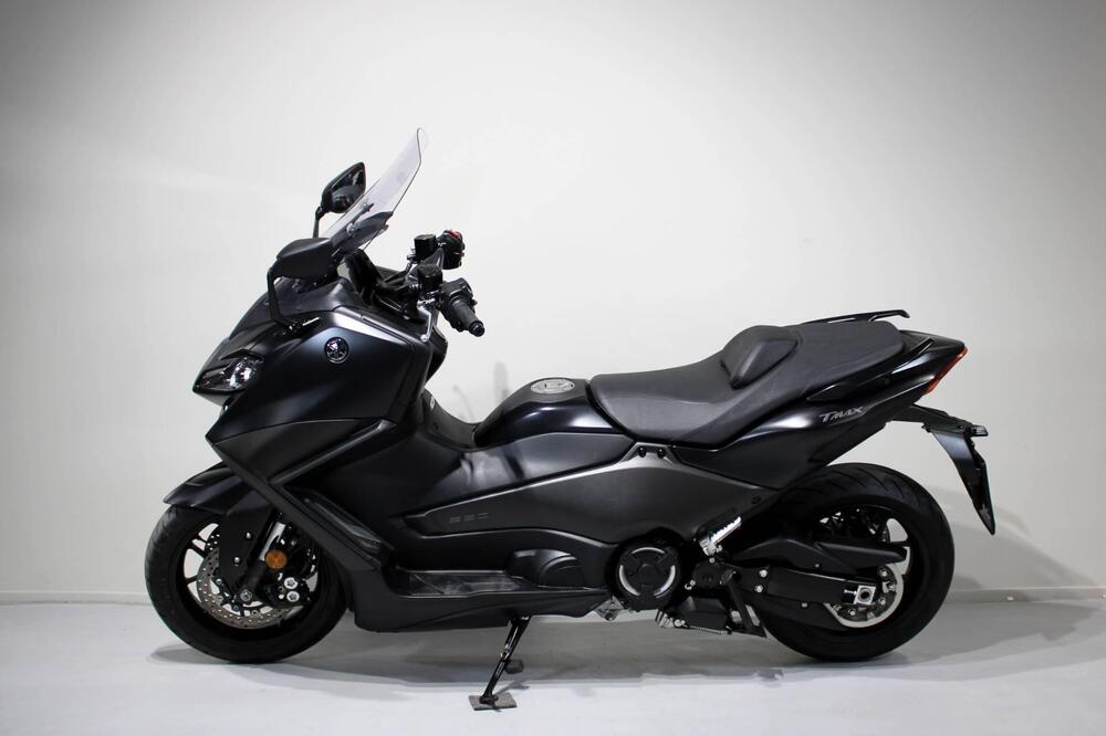 Yamaha T-Max 560 (2022 - 24) (4)