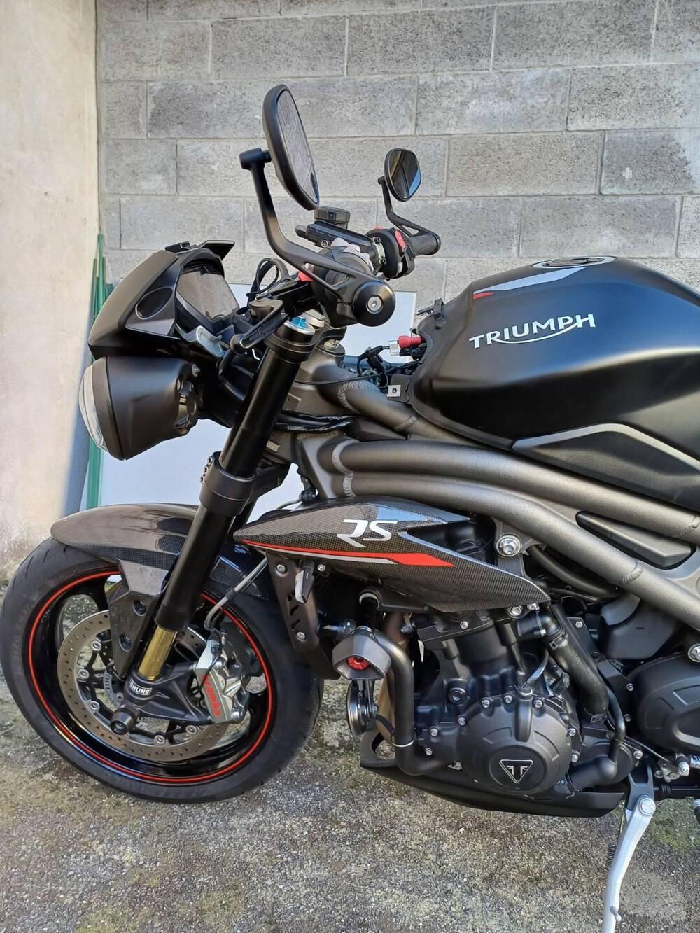 Triumph Speed Triple 1050 RS (2018 - 20) (5)