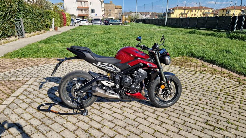 Triumph Street Triple 765 RS (2023 - 26) (4)