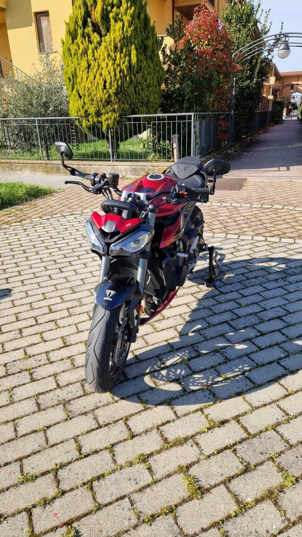 Triumph Street Triple 765 RS (2023 - 26) (3)