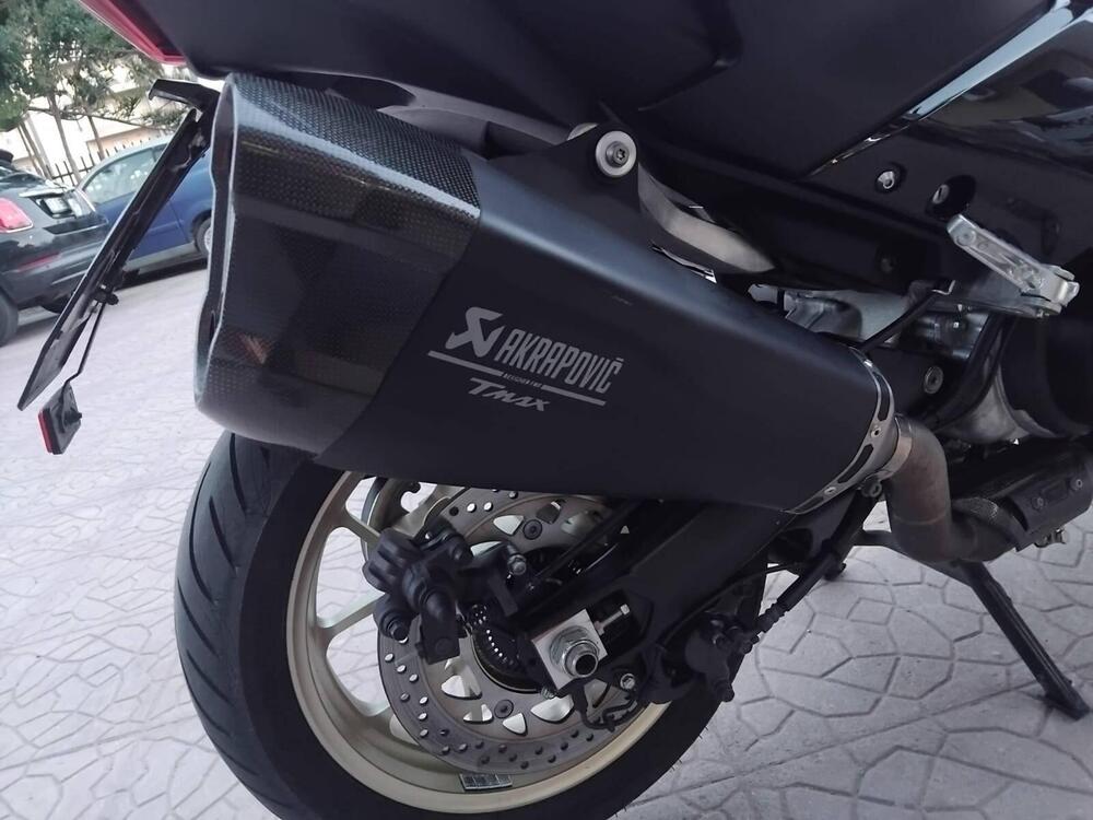 Yamaha T-Max 560 Tech Max (2022 - 24) (8)