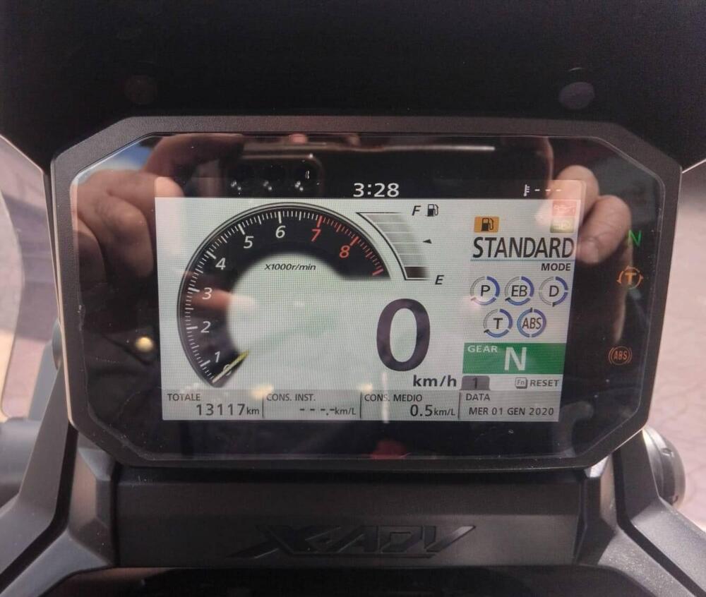 Honda X-ADV 750 DCT (2021 - 24) (9)