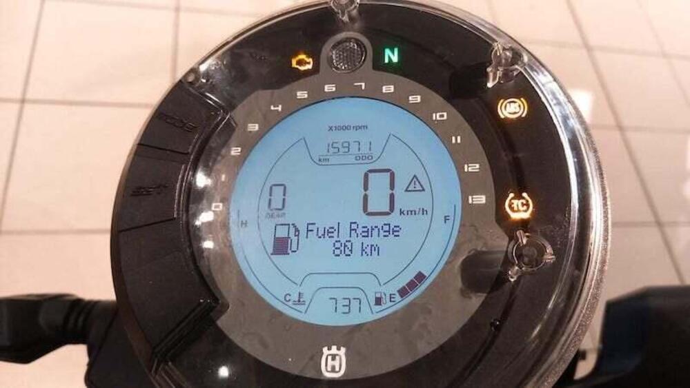 Husqvarna Vitpilen 701 (2020) (9)