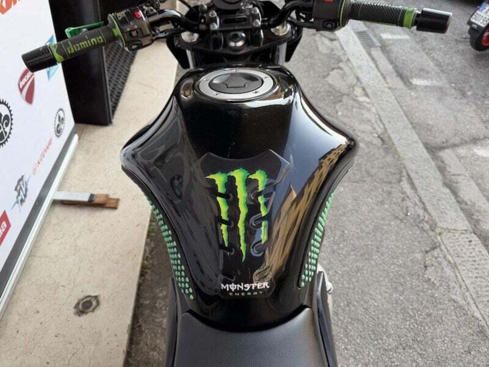 Kawasaki ER-6N (2005 - 08) (16)