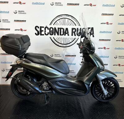 Piaggio Beverly 300 S (2021) usata
