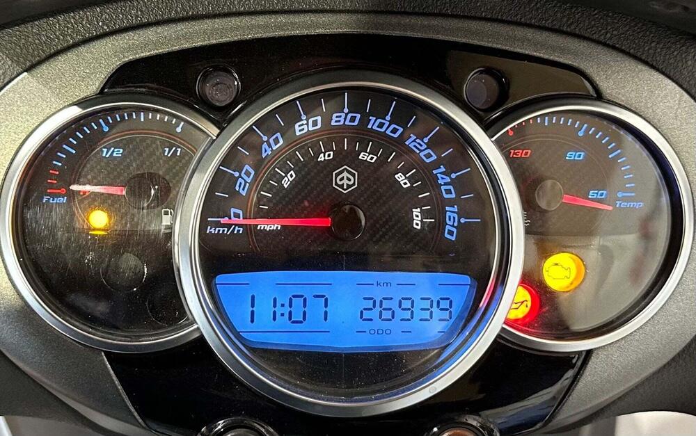 Piaggio Beverly 300 S (2021) (5)