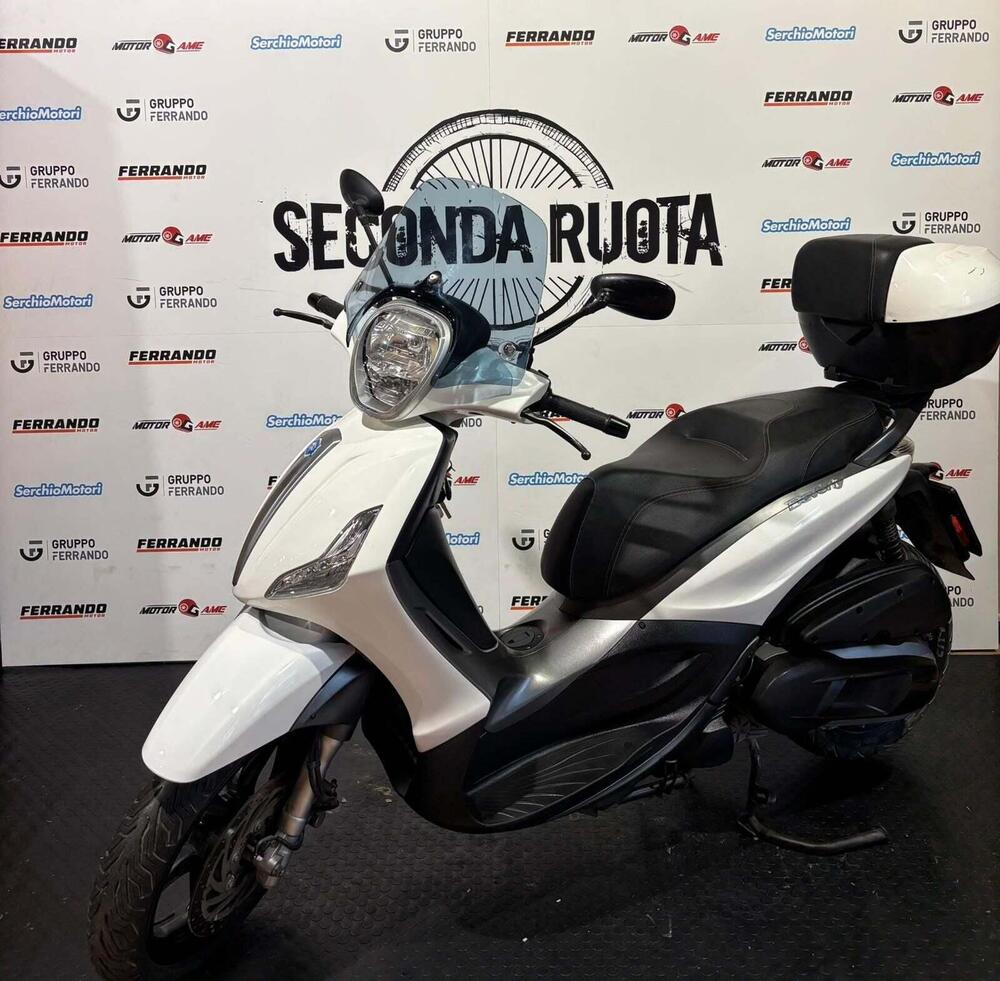 Piaggio Beverly 350 ABS (2016 - 20) (3)