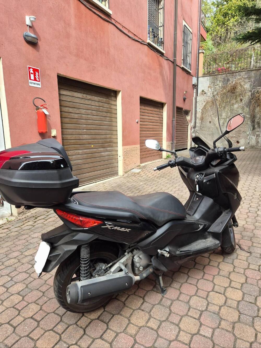 Yamaha X-Max 250 (2014 - 16) (3)
