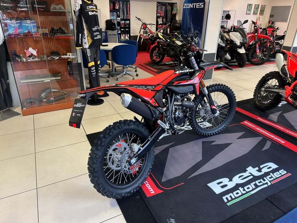 Betamotor RR 125 4T Enduro T (2025 - 26) (3)