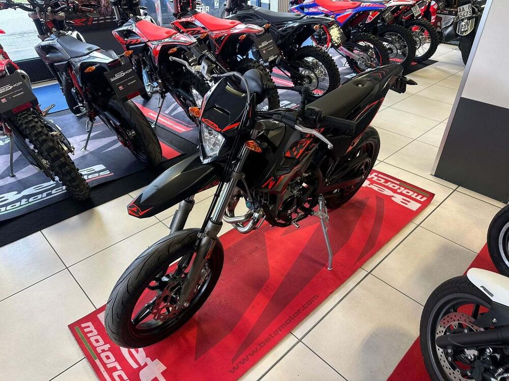 Betamotor RR 50 Motard (2021 - 26) (7)