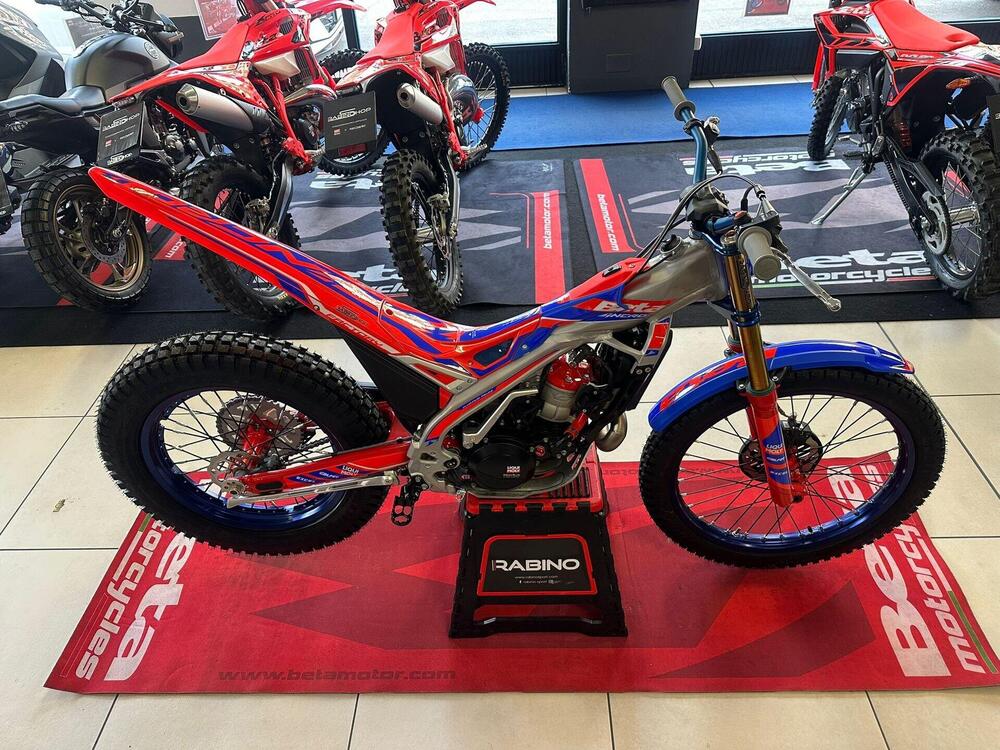 Betamotor Sincro 300 2T (2026) (5)